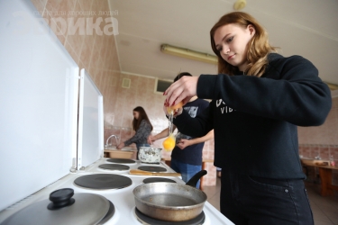 Гранитом науки сыт не будешь