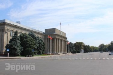 Уик-энд в стране революций