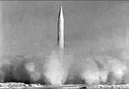 Момент первого запуска баллистической ракеты Р-5М..jpg