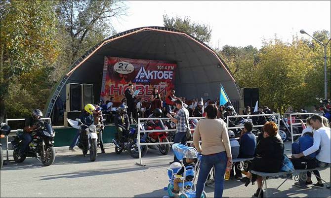 В Ретро-парке состоялась акция, посвящённая началу сезона на «Актобе радио»
