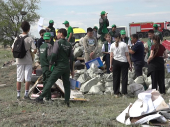 500-дей экобелсенді қала аумағын қоқыстан тазартты