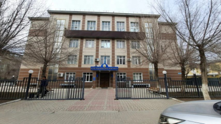 Главный? На выход!