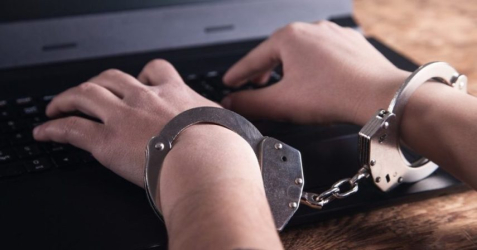 Статья 274 УК РК: музыка народная, слова МВД