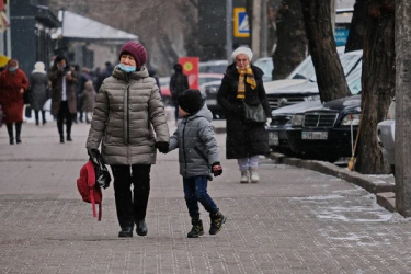 Насколько обнищали казахстанцы за прошлый год