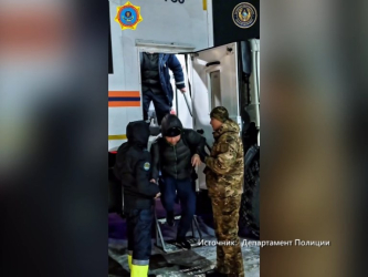 Метель и нулевая видимость стали причиной массовых эвакуаций на трассах Актюбинской области