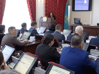 На что потратят средства из областного бюджета, обсудили актюбинские депутаты