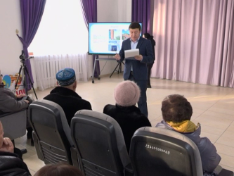 Аким Алматинского района отчитался перед актюбинцами