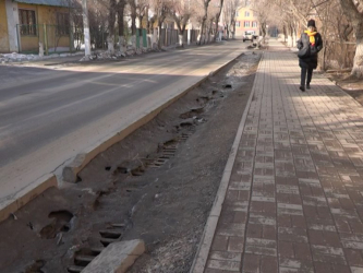 Актюбинцы жалуются на состояние ливнёвок