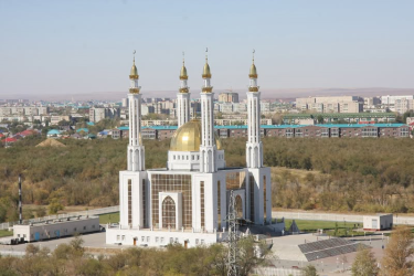 Подростка избили в центральной мечети Актобе
