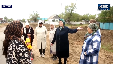 Жители Актобе добиваются возмещения ущерба от паводка
