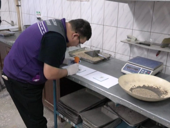 Чем обрабатывают зимой актюбинские дороги