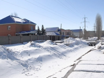 Вывоз снега в Актобе вышел на завершающий этап