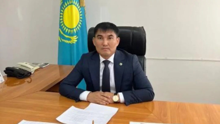 Акима Кандыагаша осудили за нанесение побоев