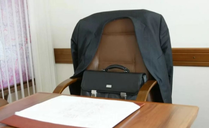 Депутаты “свергли” председателя маслихата