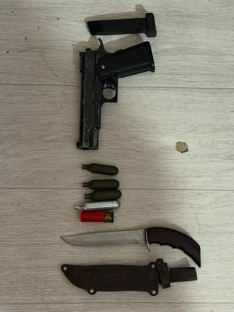 пистолет.jpg пистолет.jpg
