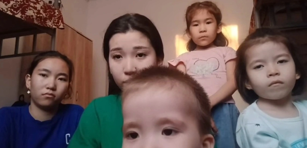 5 детей.png 5 детей.png
