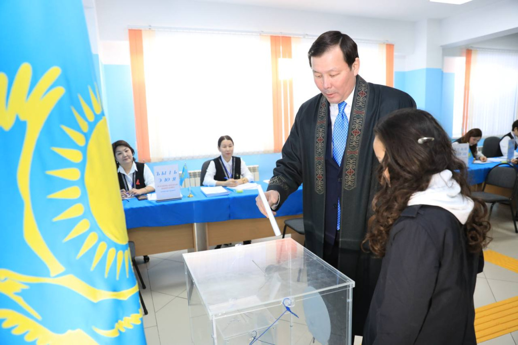 аким реф3.jpg