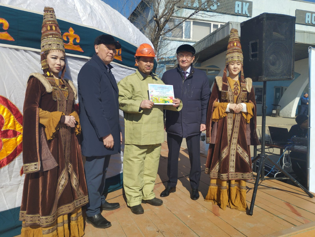 сертификаты.jpg сертификаты.jpg