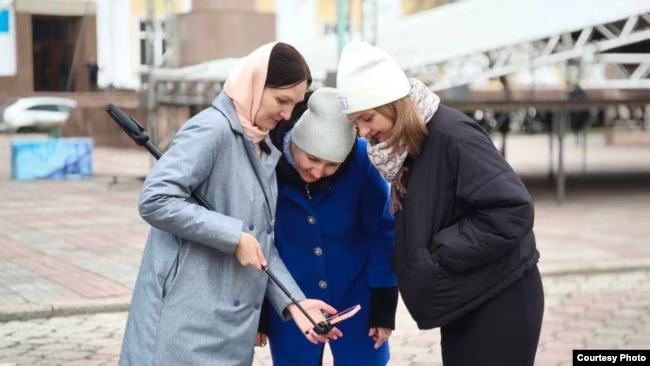 Журналисты издания Petropavlovsknews..jpg Журналисты издания Petropavlovsknews..jpg