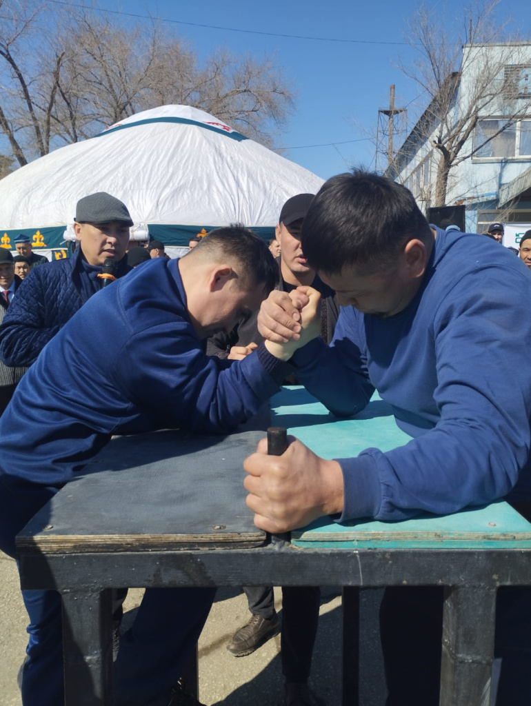 армрестлинг.jpg армрестлинг.jpg