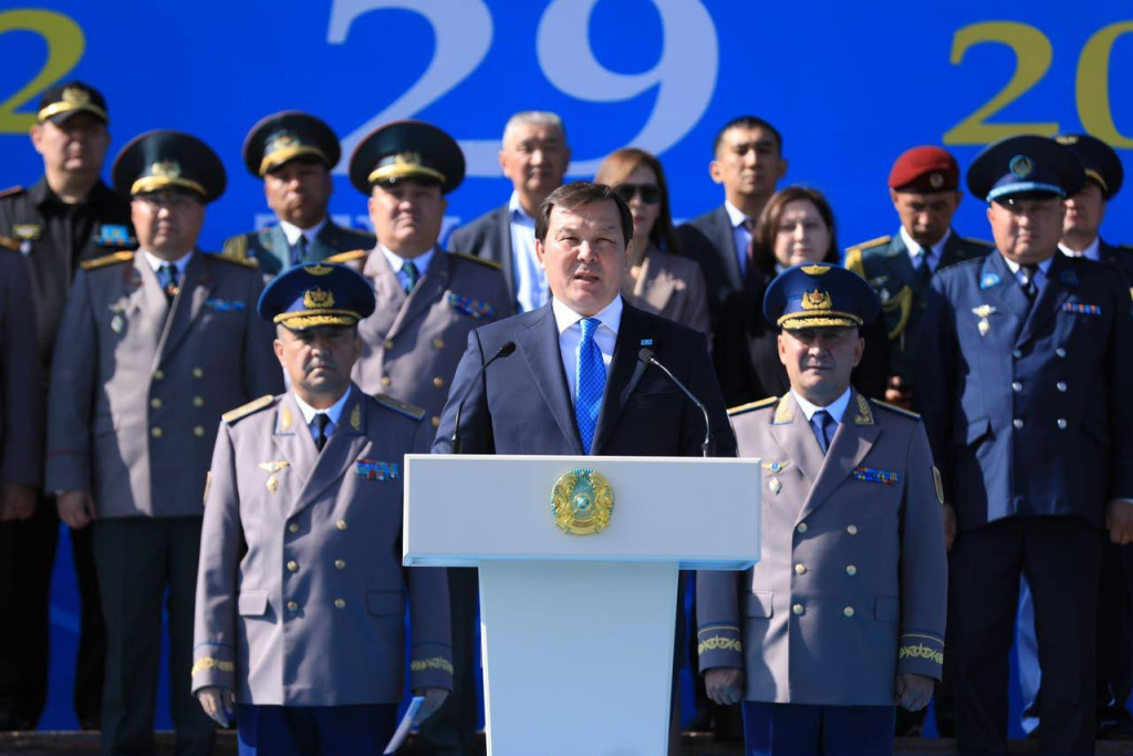 офиц2.jpg
