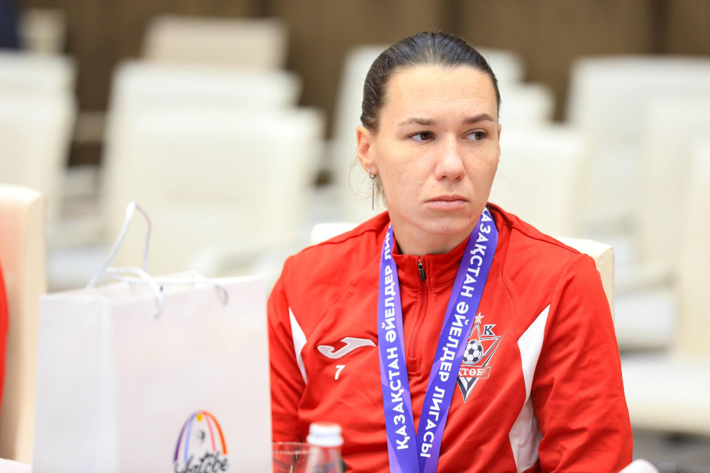 фут жен6.jpg фут жен6.jpg