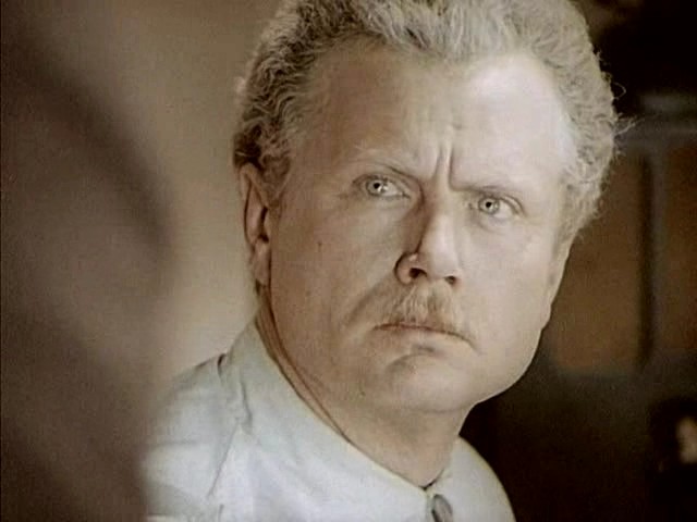 смирнов.jpg